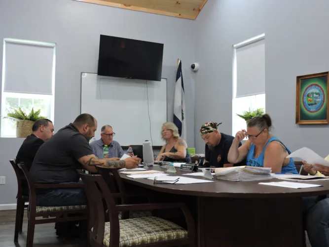 New Cumberland Council addressing tree concerns